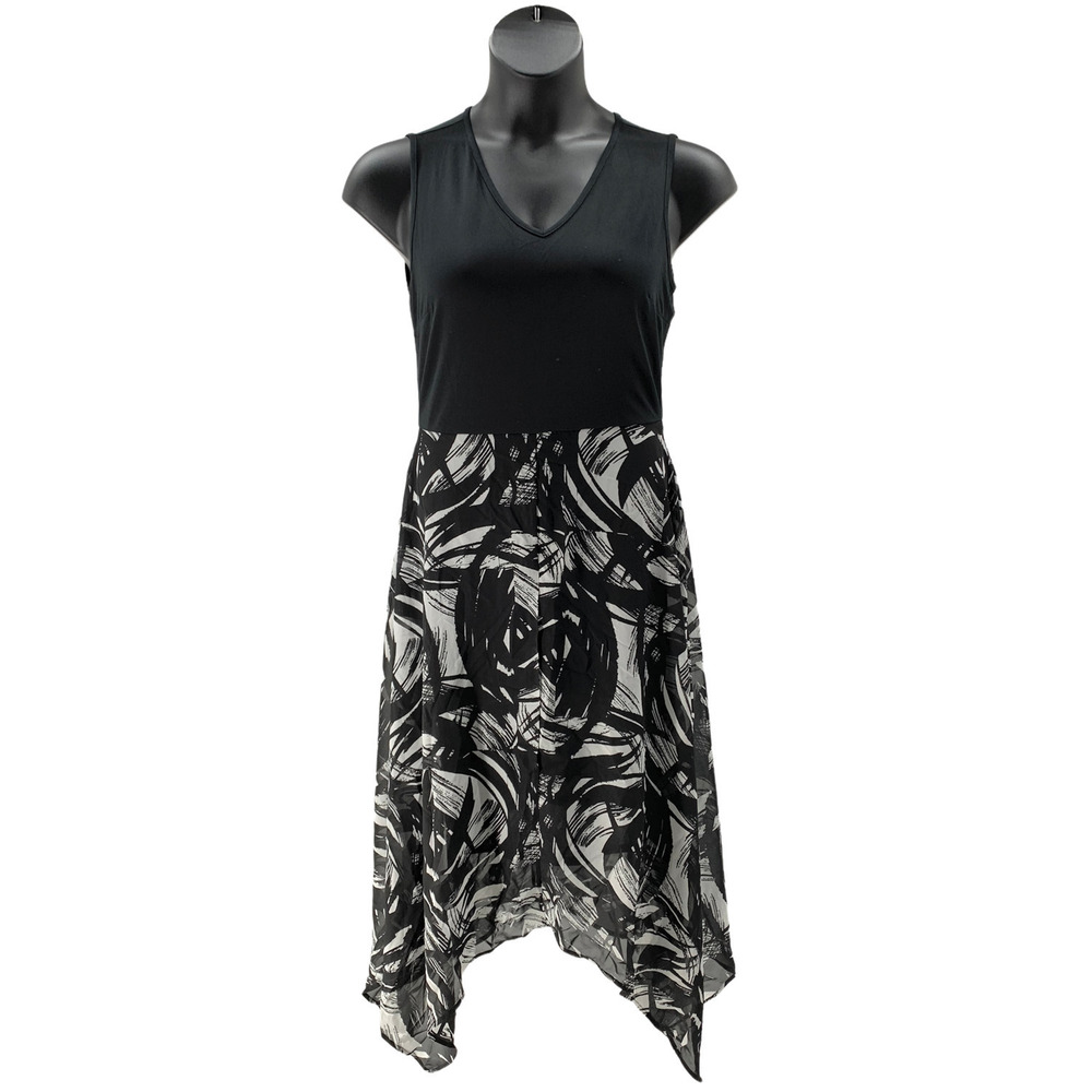 Truth + Style Mix Media Printed Chiffon Midi Dress Black - Petite
